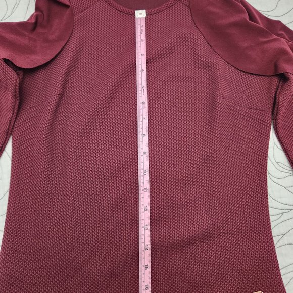 GUESS [XS] Burgundy Cold Shoulder Ruffle Long Sleeve Guess Top - Picture 8 of 11